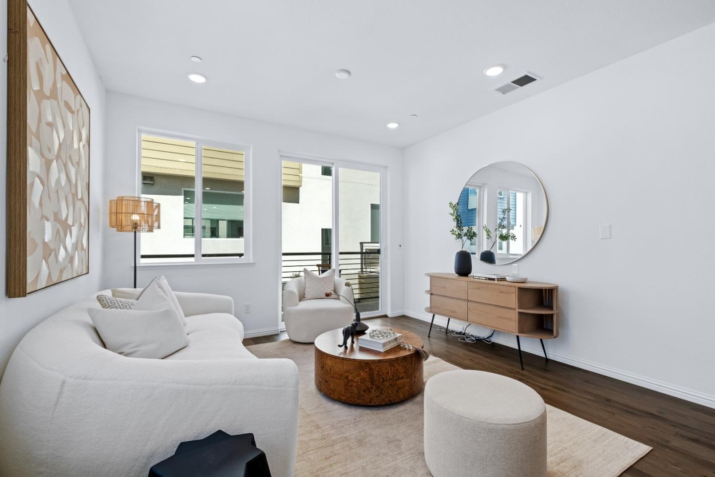 Detail Gallery Image 13 of 54 For 628 Coco Ct, San Jose,  CA 95133 - 4 Beds | 3/1 Baths
