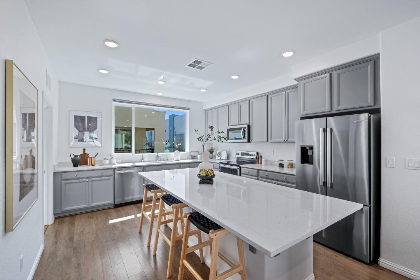 Detail Gallery Image 18 of 54 For 628 Coco Ct, San Jose,  CA 95133 - 4 Beds | 3/1 Baths