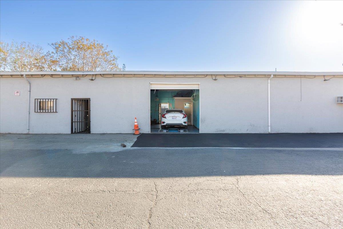 Detail Gallery Image 14 of 42 For 1856 Almaden Rd, San Jose,  CA 95125 - – Beds | – Baths