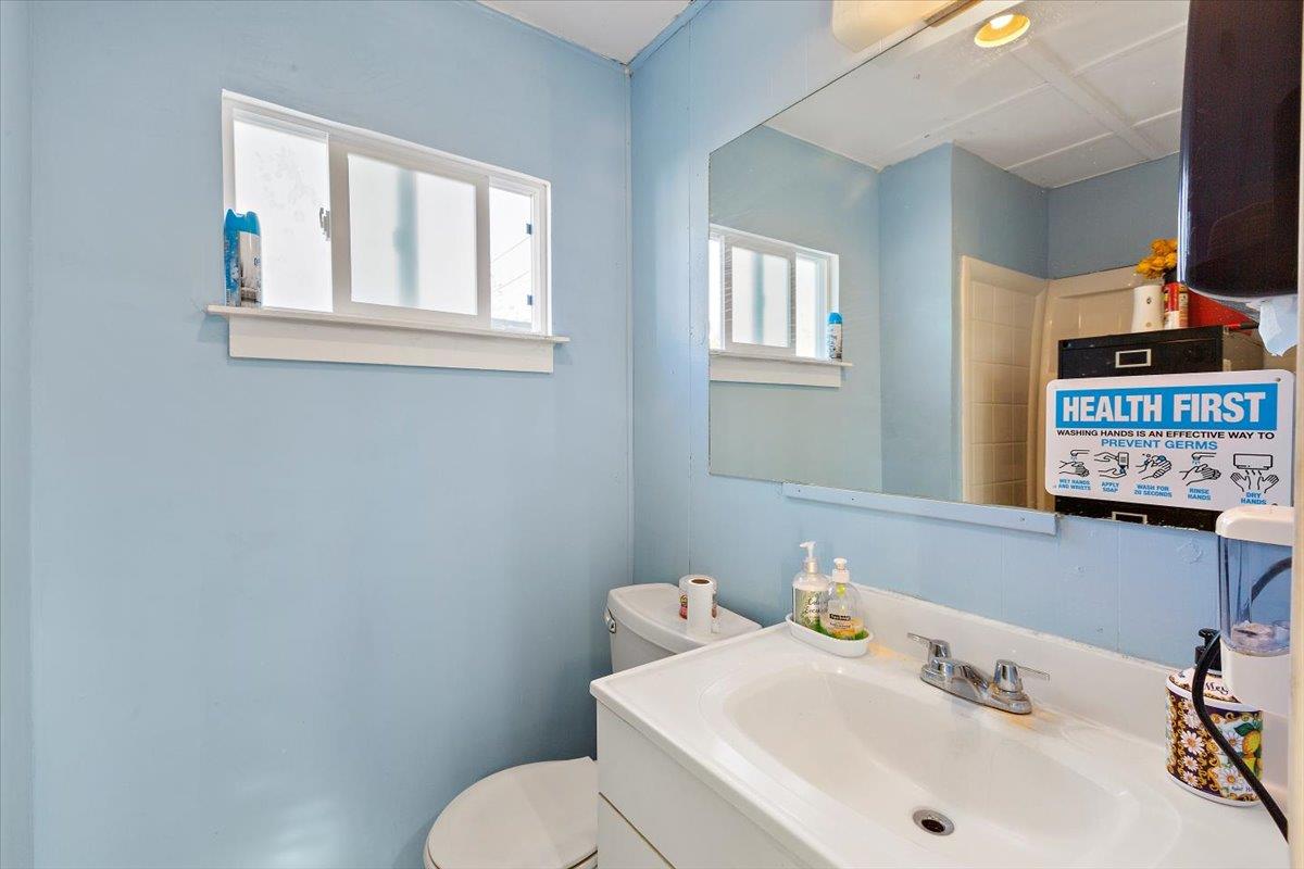 Detail Gallery Image 22 of 42 For 1856 Almaden Rd, San Jose,  CA 95125 - – Beds | – Baths