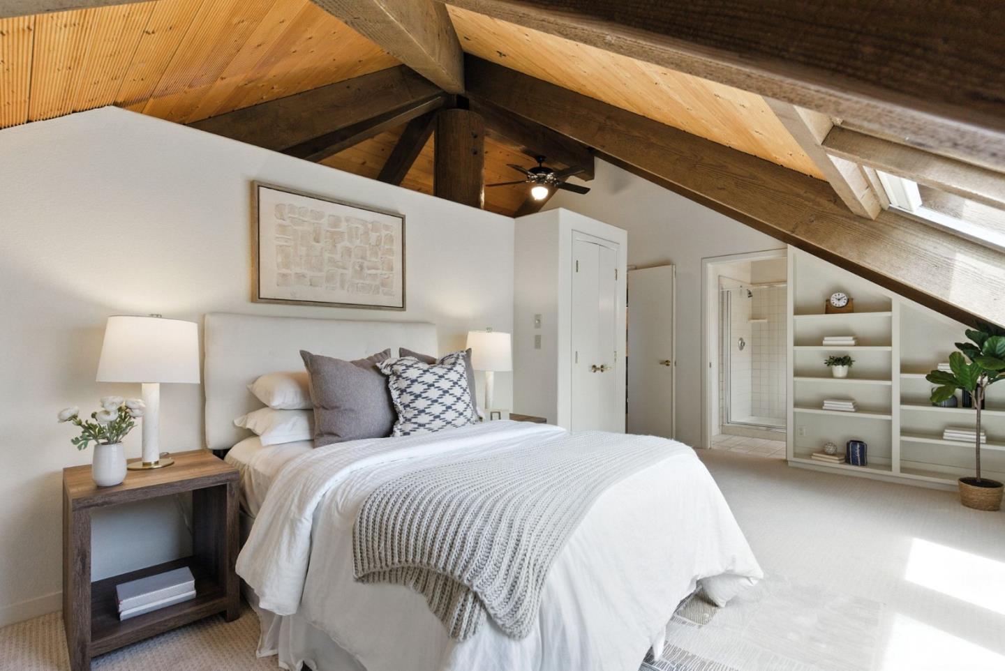 Detail Gallery Image 21 of 52 For 24616 Miller Hill Rd, Los Gatos,  CA 95033 - 3 Beds | 2/1 Baths