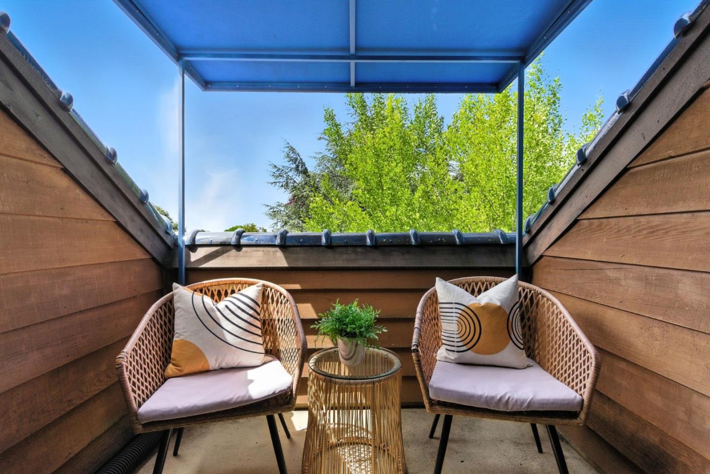 Detail Gallery Image 25 of 52 For 24616 Miller Hill Rd, Los Gatos,  CA 95033 - 3 Beds | 2/1 Baths