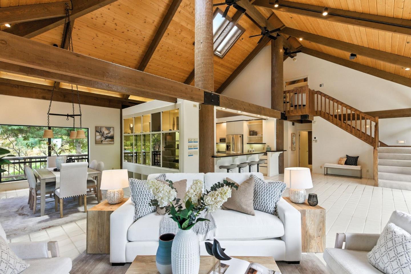 Detail Gallery Image 4 of 52 For 24616 Miller Hill Rd, Los Gatos,  CA 95033 - 3 Beds | 2/1 Baths