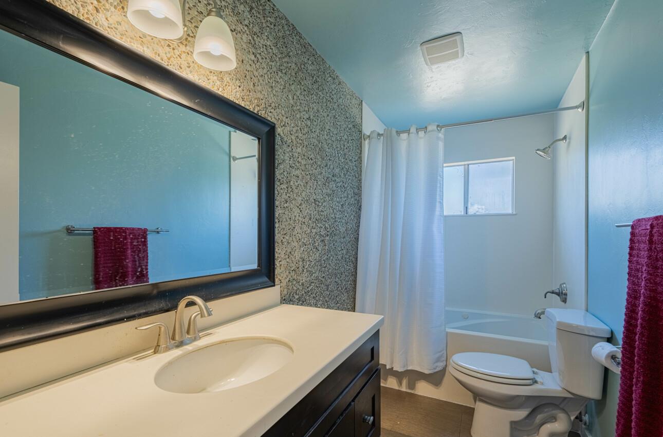 Detail Gallery Image 16 of 31 For 9375 Bur Oak Pl, Salinas,  CA 93907 - 3 Beds | 2 Baths