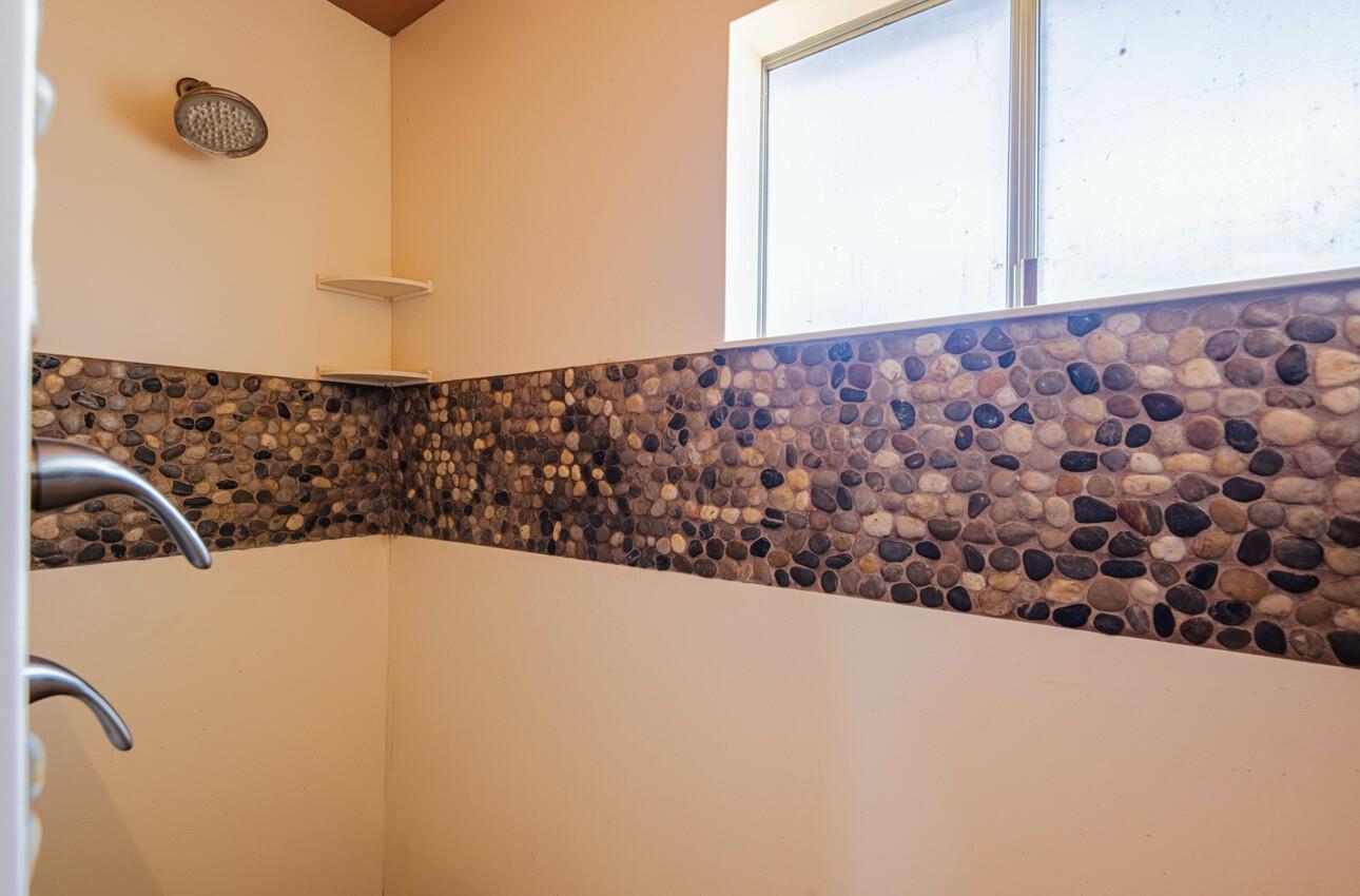 Detail Gallery Image 21 of 31 For 9375 Bur Oak Pl, Salinas,  CA 93907 - 3 Beds | 2 Baths