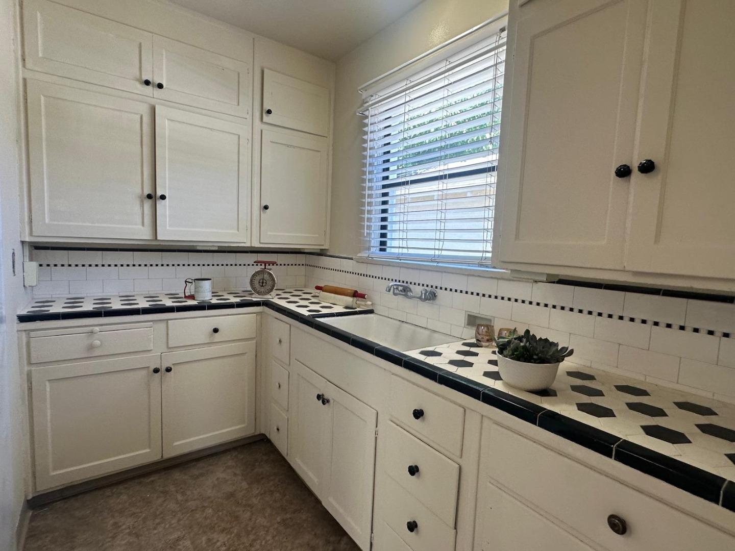 Detail Gallery Image 17 of 69 For 427 & 431 Ellis St, King City,  CA 93930 - – Beds | – Baths