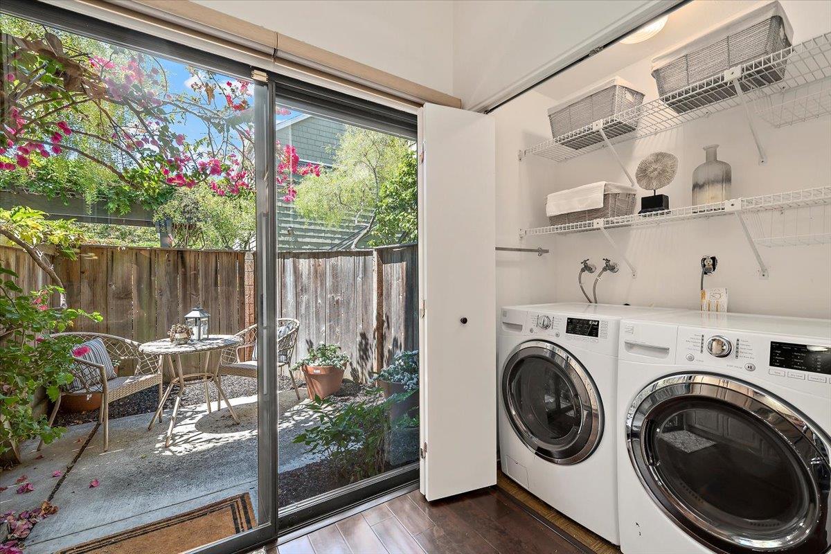 Detail Gallery Image 12 of 36 For 1111 Shoreline Dr, San Mateo,  CA 94404 - 2 Beds | 2/1 Baths
