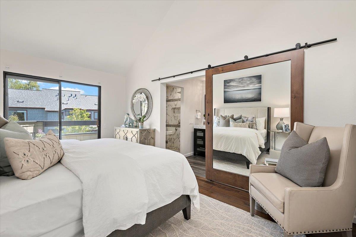 Detail Gallery Image 14 of 36 For 1111 Shoreline Dr, San Mateo,  CA 94404 - 2 Beds | 2/1 Baths