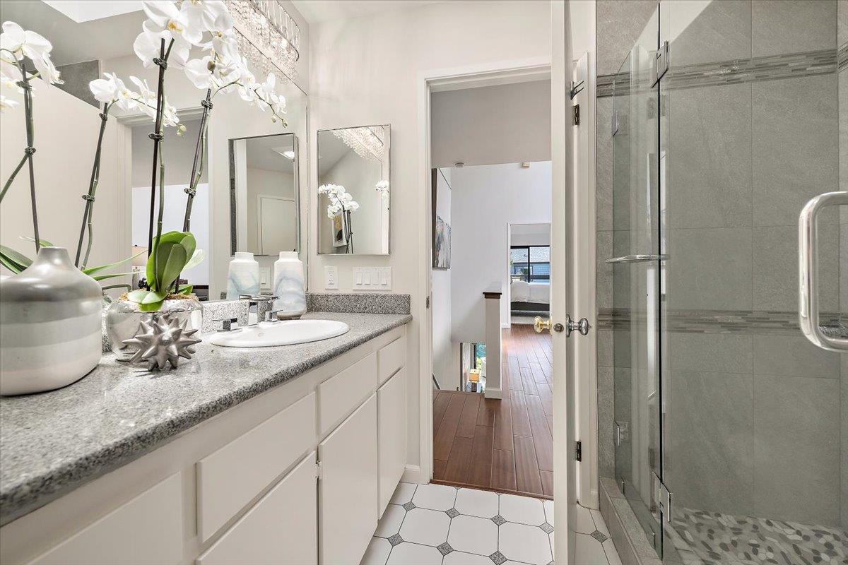 Detail Gallery Image 21 of 36 For 1111 Shoreline Dr, San Mateo,  CA 94404 - 2 Beds | 2/1 Baths