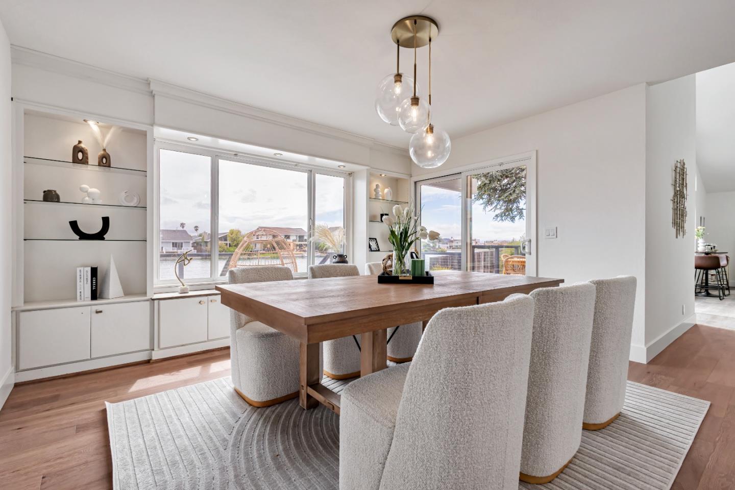 Detail Gallery Image 16 of 59 For 221 Shearwater Isle, Foster City,  CA 94404 - 4 Beds | 3 Baths