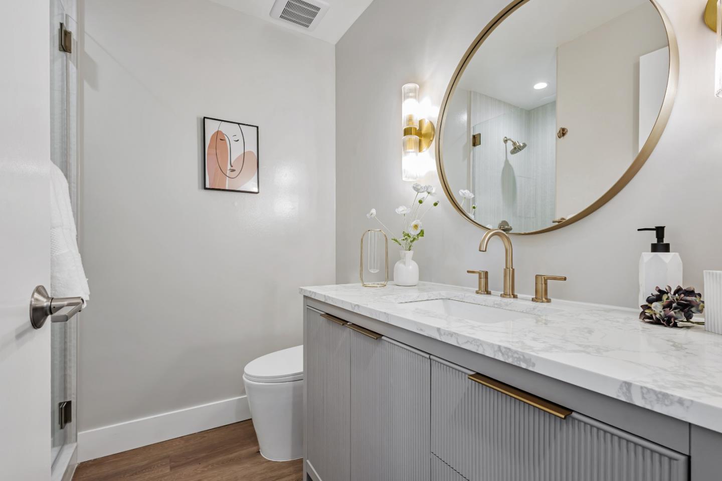 Detail Gallery Image 27 of 59 For 221 Shearwater Isle, Foster City,  CA 94404 - 4 Beds | 3 Baths