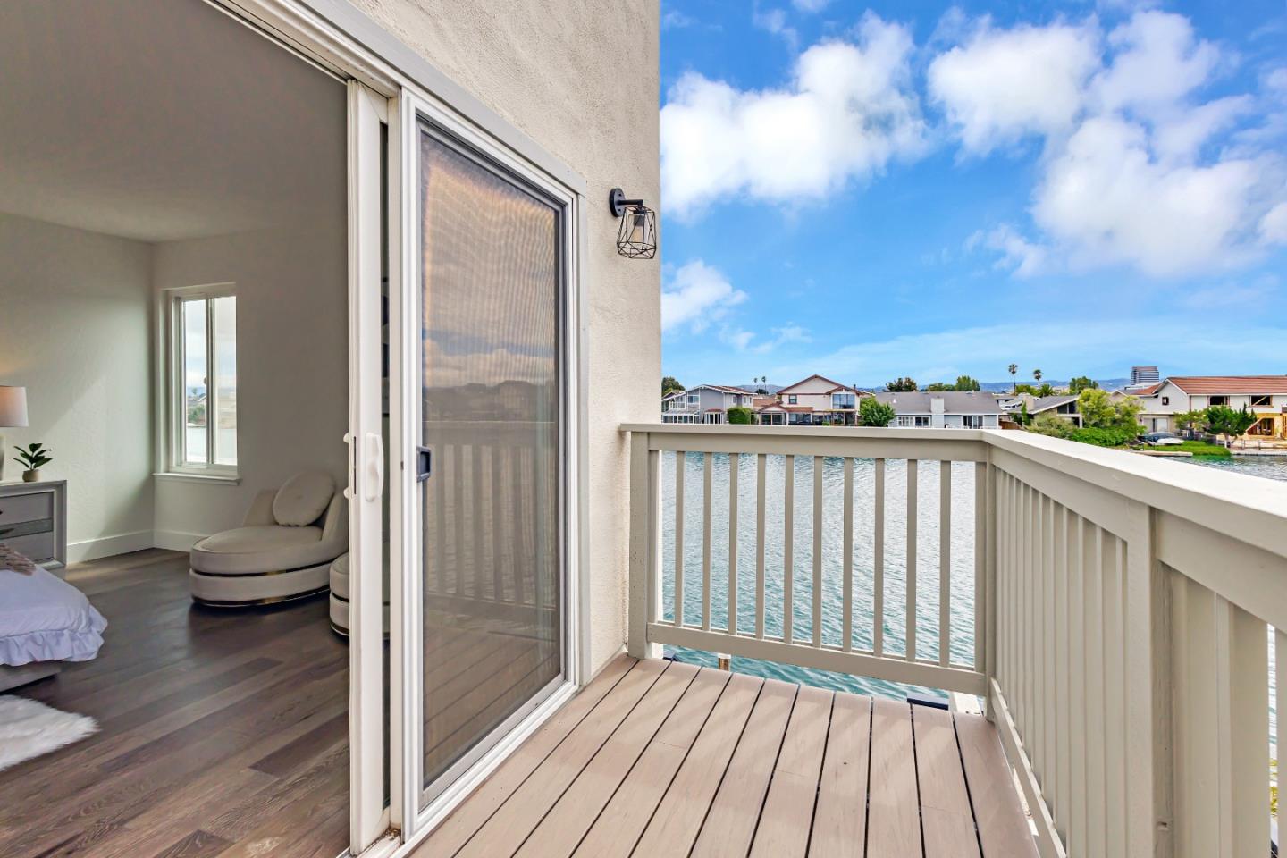 Detail Gallery Image 36 of 59 For 221 Shearwater Isle, Foster City,  CA 94404 - 4 Beds | 3 Baths