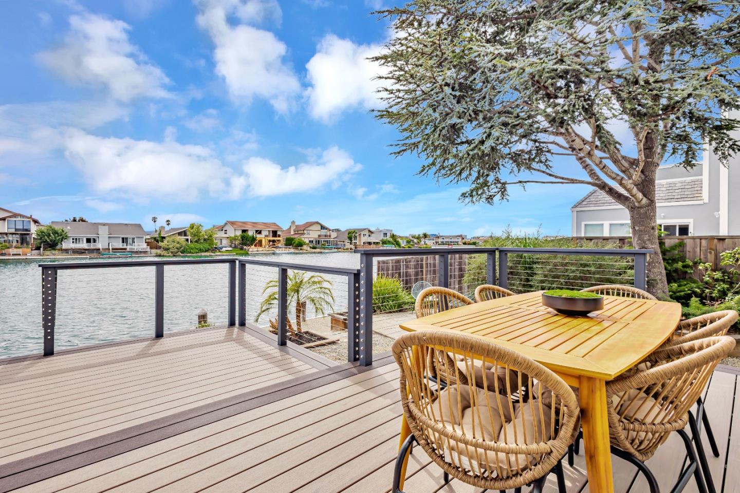 Detail Gallery Image 38 of 59 For 221 Shearwater Isle, Foster City,  CA 94404 - 4 Beds | 3 Baths
