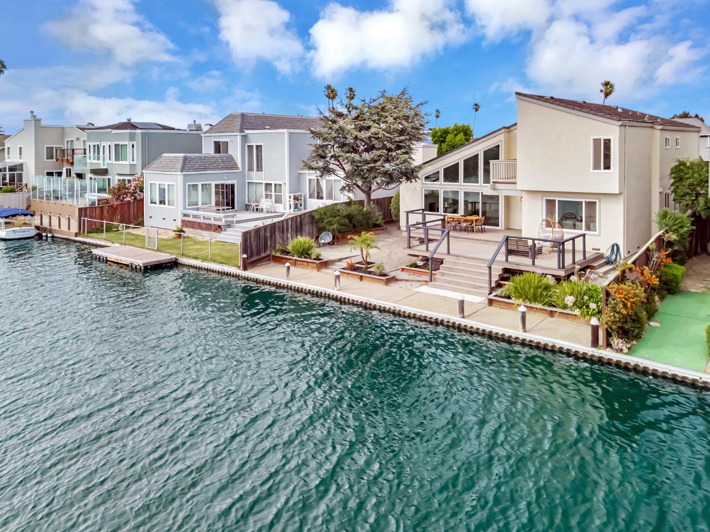 Detail Gallery Image 47 of 59 For 221 Shearwater Isle, Foster City,  CA 94404 - 4 Beds | 3 Baths