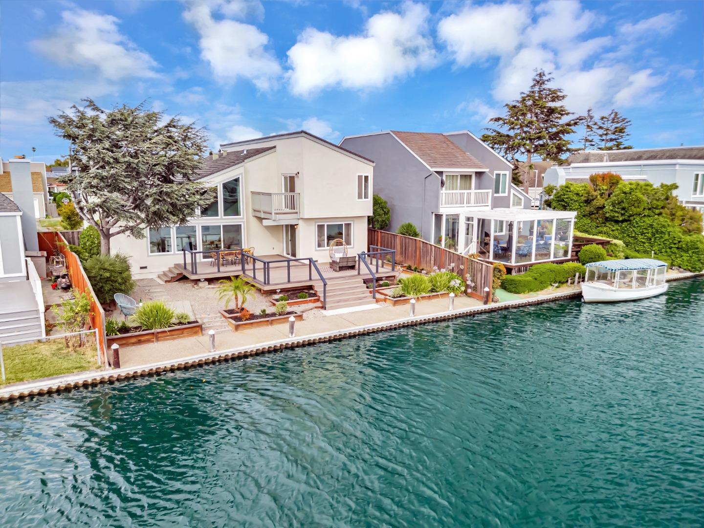 Detail Gallery Image 48 of 59 For 221 Shearwater Isle, Foster City,  CA 94404 - 4 Beds | 3 Baths