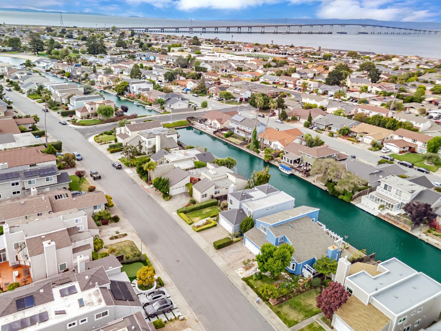 Detail Gallery Image 54 of 59 For 221 Shearwater Isle, Foster City,  CA 94404 - 4 Beds | 3 Baths