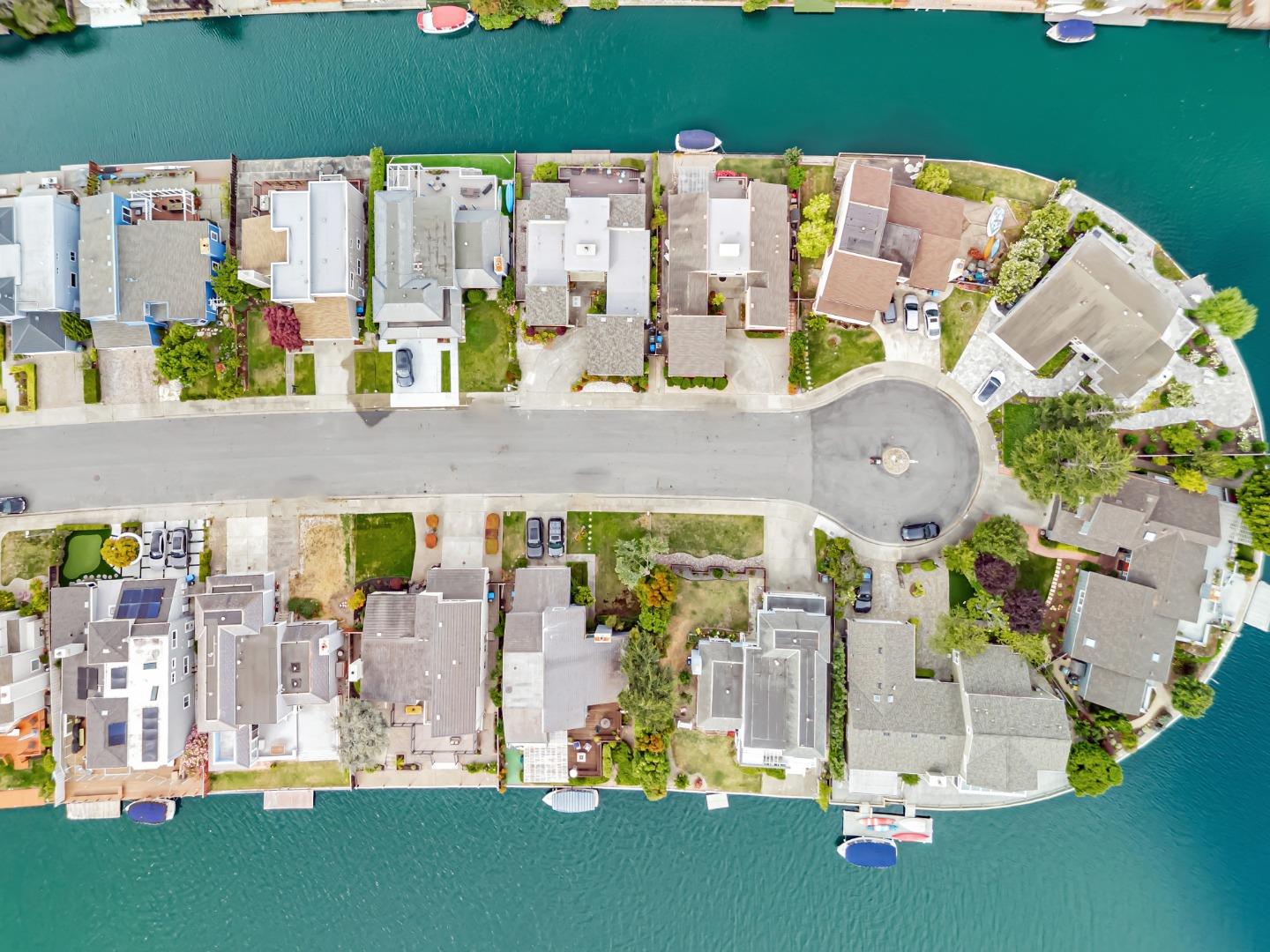 Detail Gallery Image 58 of 59 For 221 Shearwater Isle, Foster City,  CA 94404 - 4 Beds | 3 Baths