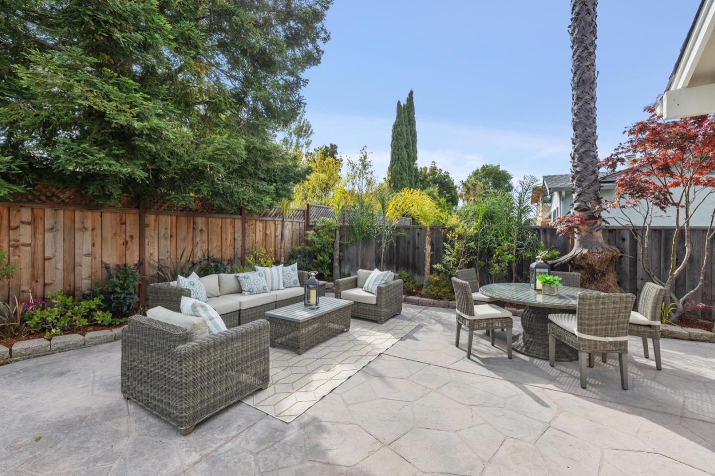 Detail Gallery Image 58 of 79 For 561 Anchor Cir, Redwood City,  CA 94065 - 3 Beds | 2 Baths