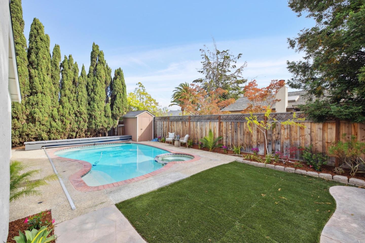 Detail Gallery Image 65 of 79 For 561 Anchor Cir, Redwood City,  CA 94065 - 3 Beds | 2 Baths