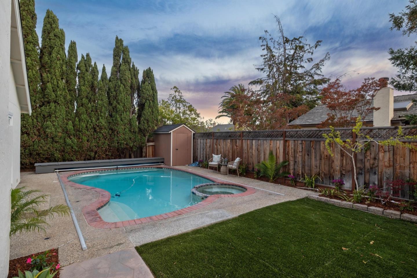 Detail Gallery Image 75 of 79 For 561 Anchor Cir, Redwood City,  CA 94065 - 3 Beds | 2 Baths