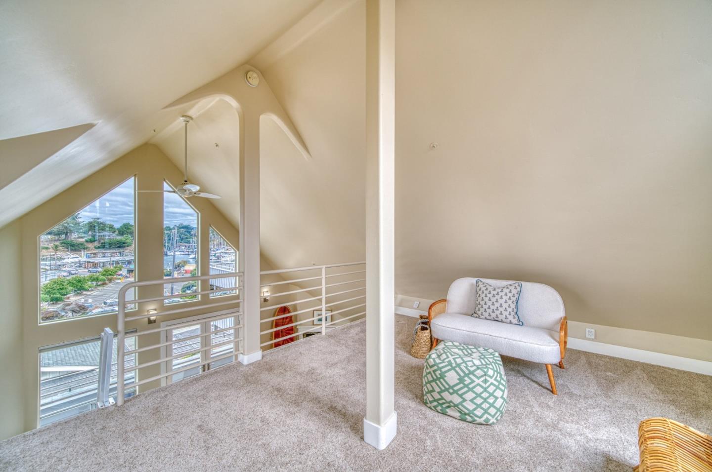 Detail Gallery Image 15 of 56 For 41 6th Ave, Santa Cruz,  CA 95062 - 3 Beds | 2 Baths