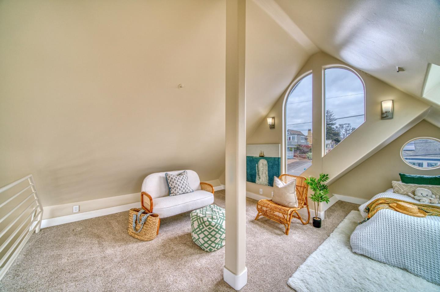 Detail Gallery Image 16 of 56 For 41 6th Ave, Santa Cruz,  CA 95062 - 3 Beds | 2 Baths