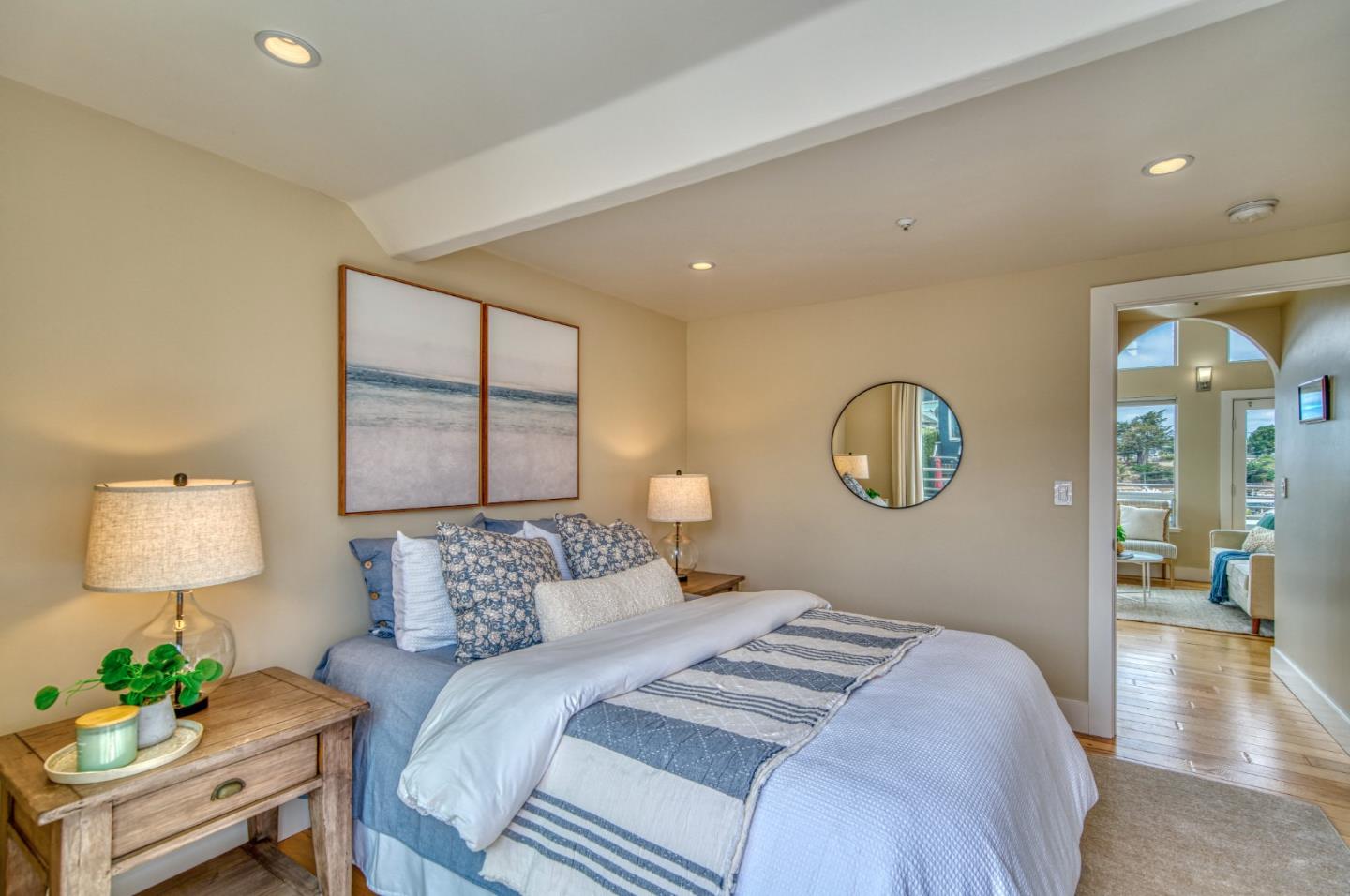 Detail Gallery Image 22 of 56 For 41 6th Ave, Santa Cruz,  CA 95062 - 3 Beds | 2 Baths