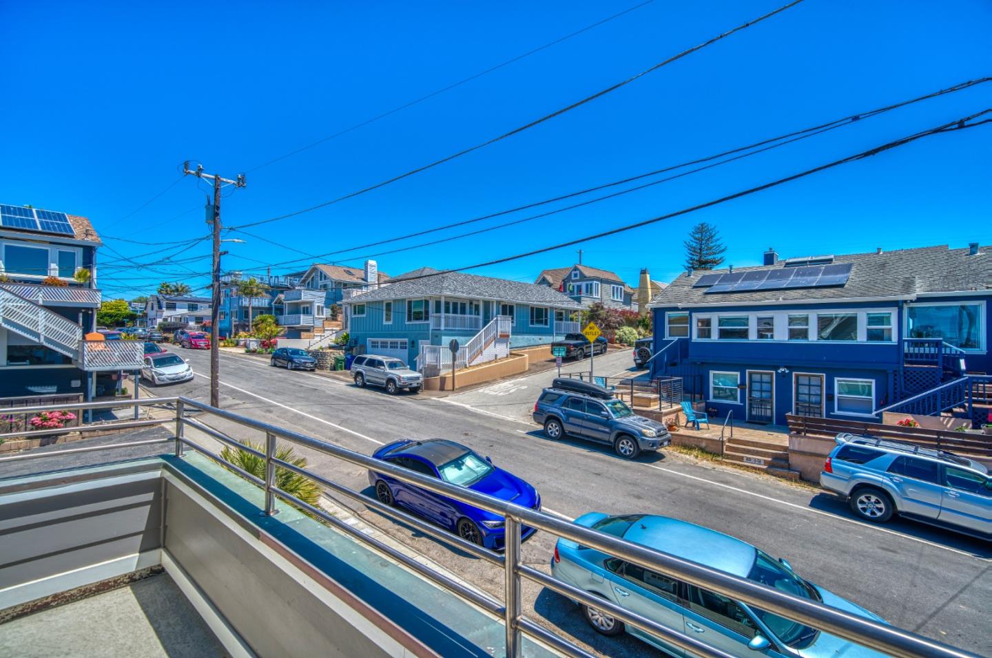 Detail Gallery Image 45 of 56 For 41 6th Ave, Santa Cruz,  CA 95062 - 3 Beds | 2 Baths