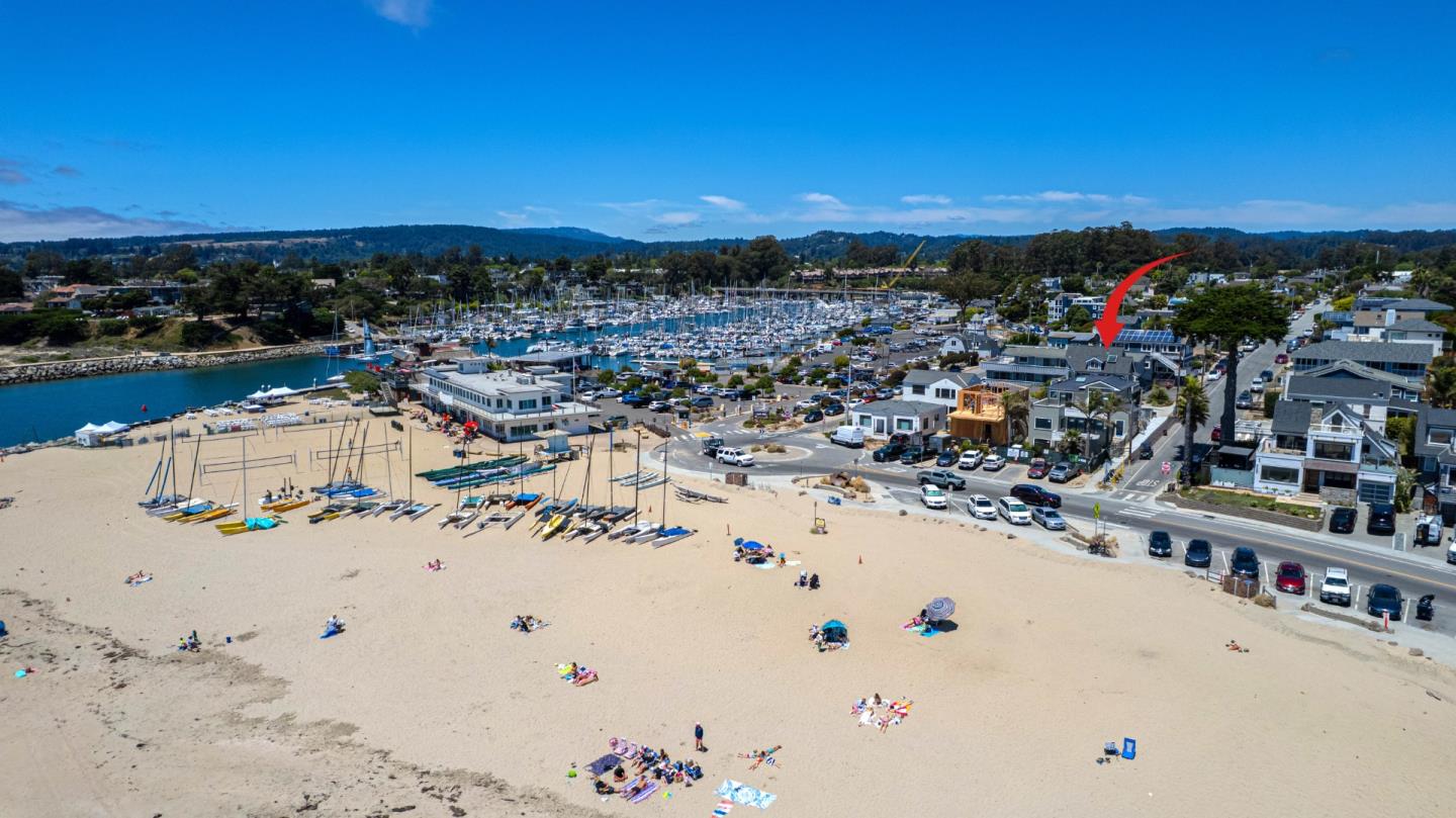 Detail Gallery Image 50 of 56 For 41 6th Ave, Santa Cruz,  CA 95062 - 3 Beds | 2 Baths