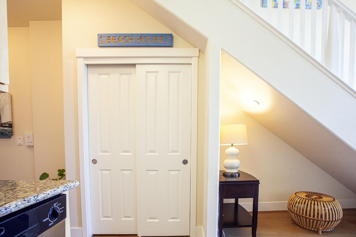 Detail Gallery Image 16 of 22 For 224 Laurel St #A304,  Santa Cruz,  CA 95060 - 1 Beds | 1 Baths