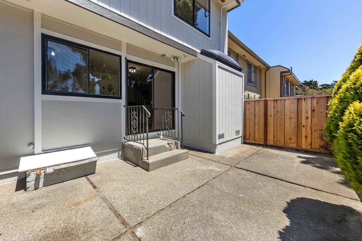 Detail Gallery Image 31 of 34 For 2449 Unwin Ct, South San Francisco,  CA 94080 - 4 Beds | 2/1 Baths