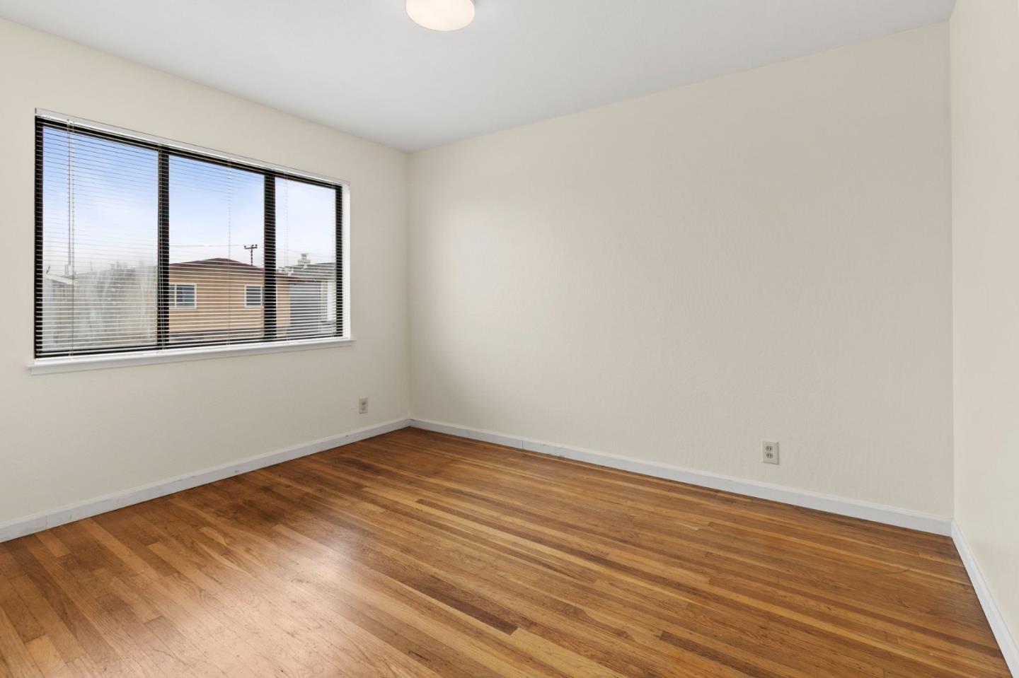 Detail Gallery Image 14 of 43 For 263 San Fernando Way, Daly City,  CA 94015 - 4 Beds | 3 Baths