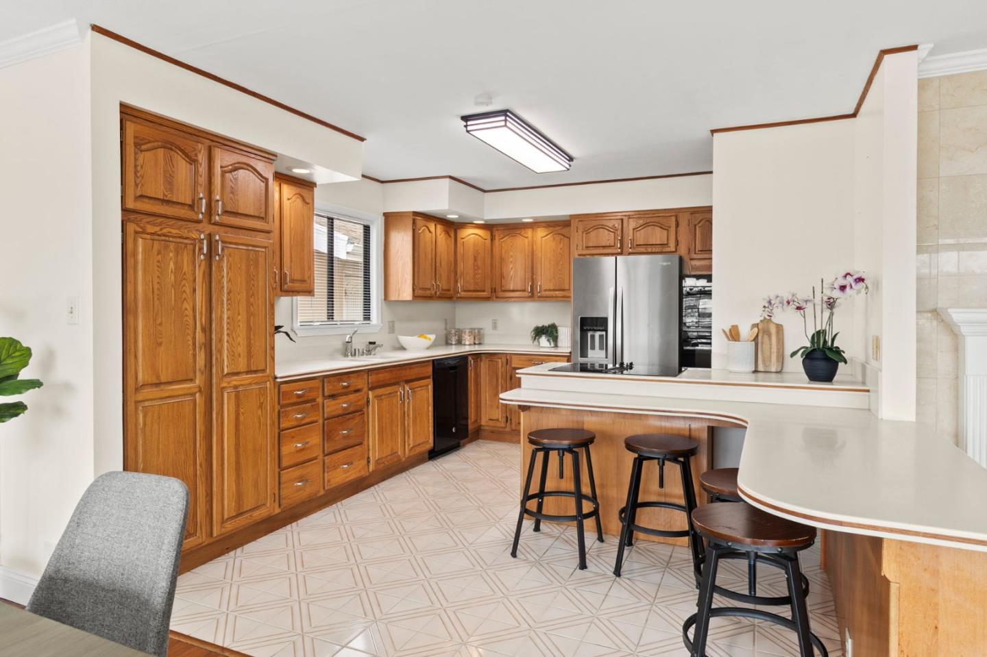 Detail Gallery Image 6 of 43 For 263 San Fernando Way, Daly City,  CA 94015 - 4 Beds | 3 Baths