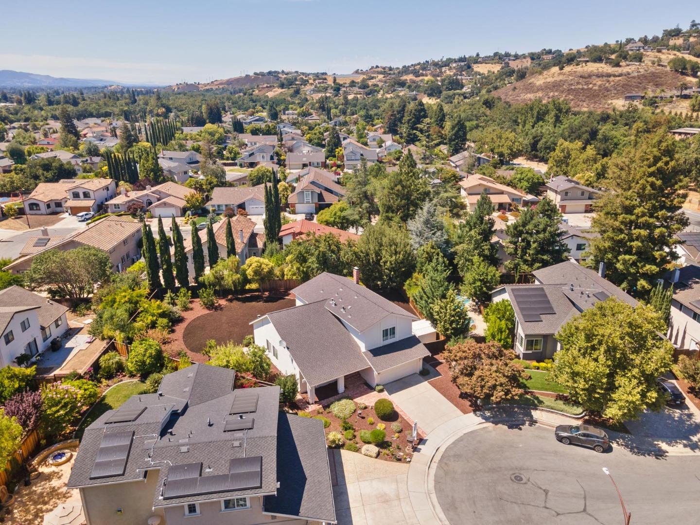 Detail Gallery Image 43 of 45 For 733 Grimswood Ct, San Jose,  CA 95120 - 5 Beds | 3 Baths