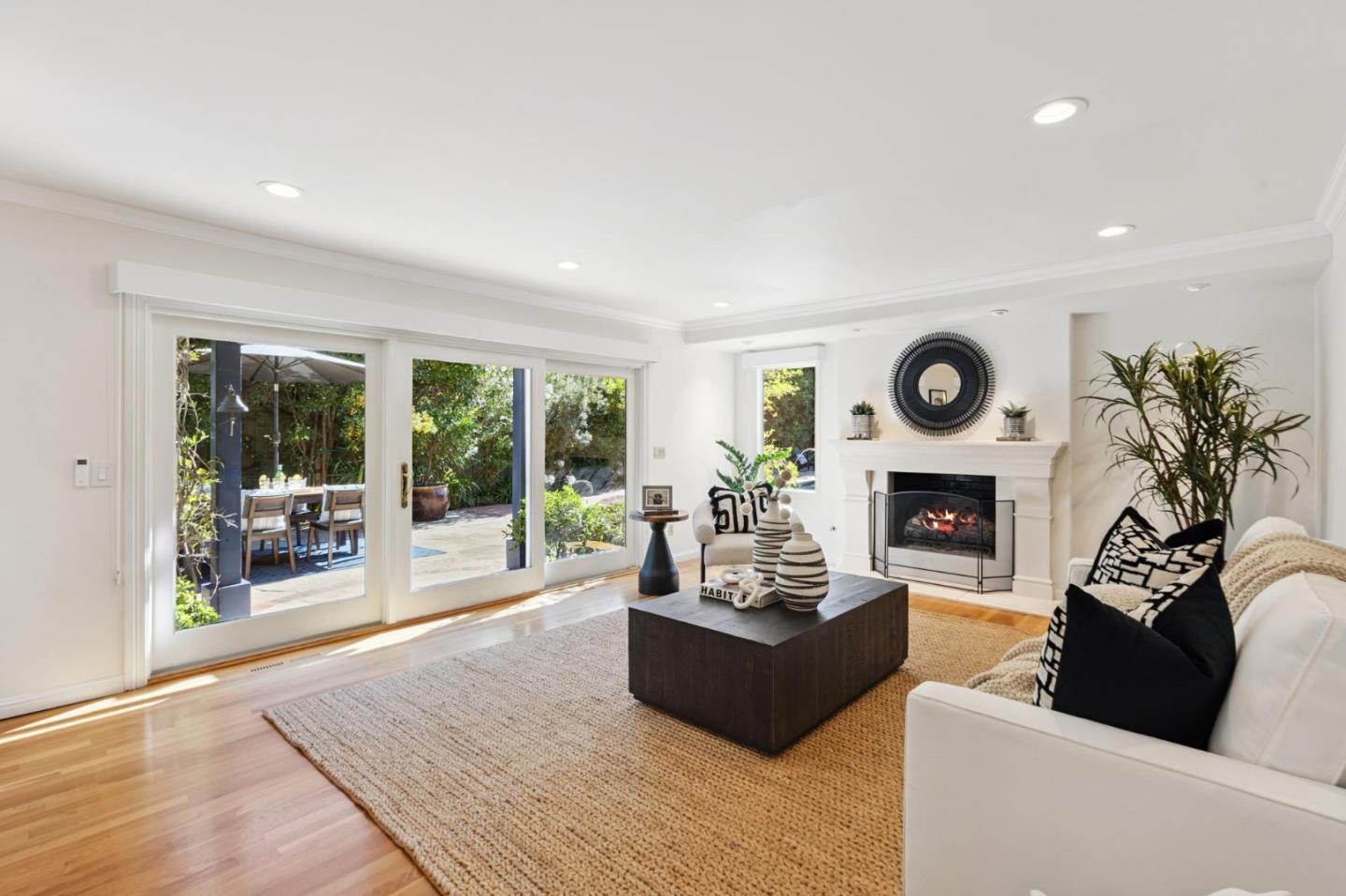 Detail Gallery Image 23 of 82 For 256 Marchmont Ct, Los Gatos,  CA 95032 - 5 Beds | 3/1 Baths