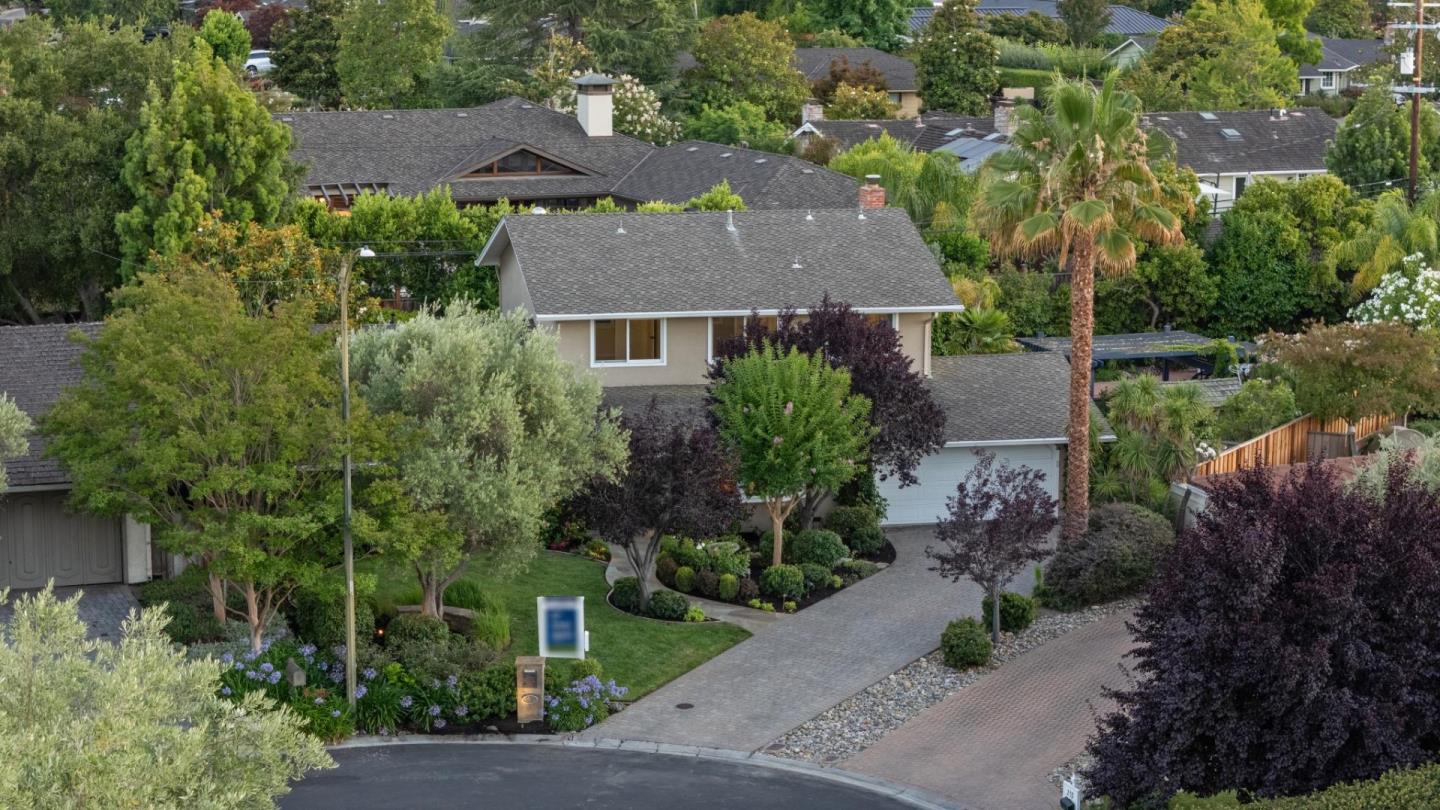 Detail Gallery Image 4 of 82 For 256 Marchmont Ct, Los Gatos,  CA 95032 - 5 Beds | 3/1 Baths