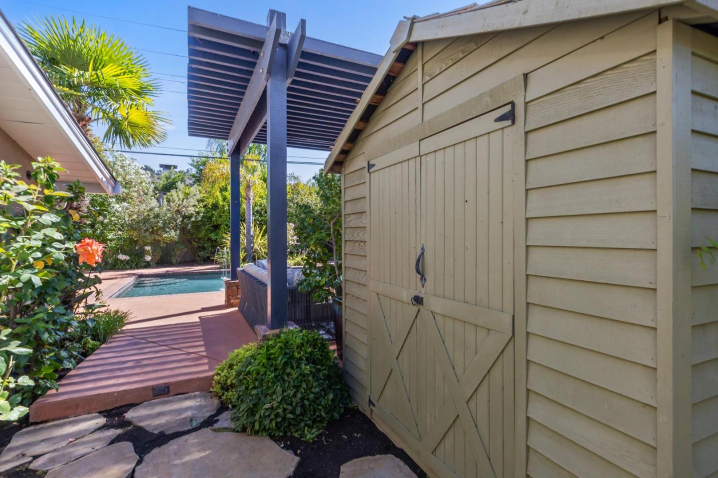 Detail Gallery Image 56 of 82 For 256 Marchmont Ct, Los Gatos,  CA 95032 - 5 Beds | 3/1 Baths