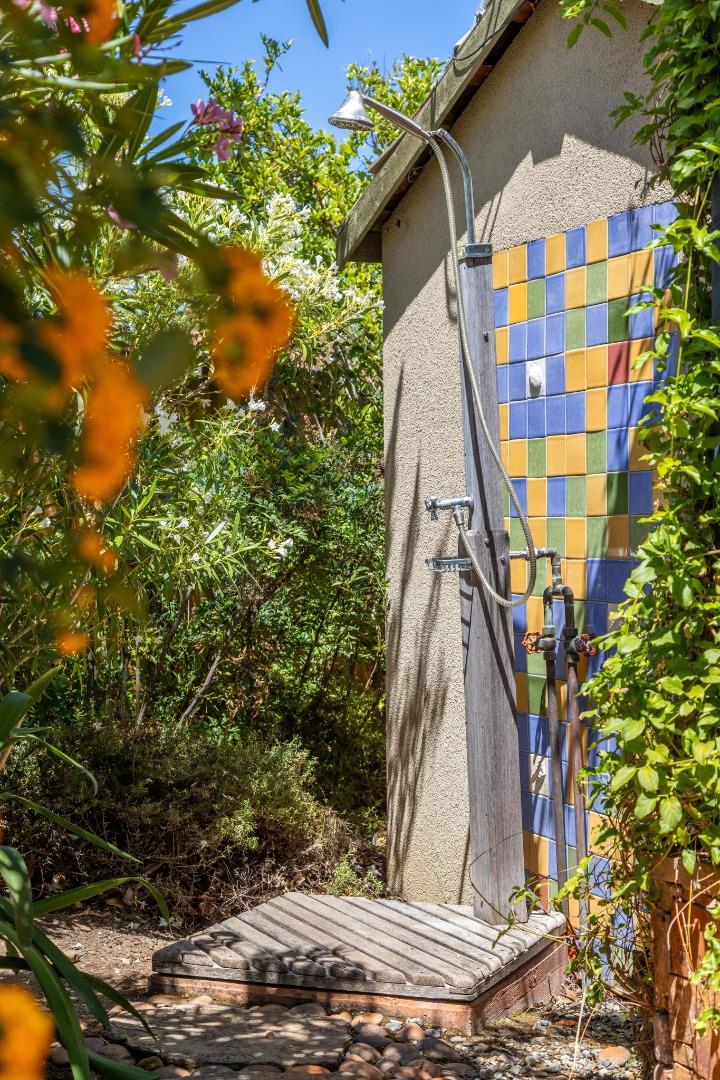 Detail Gallery Image 58 of 82 For 256 Marchmont Ct, Los Gatos,  CA 95032 - 5 Beds | 3/1 Baths