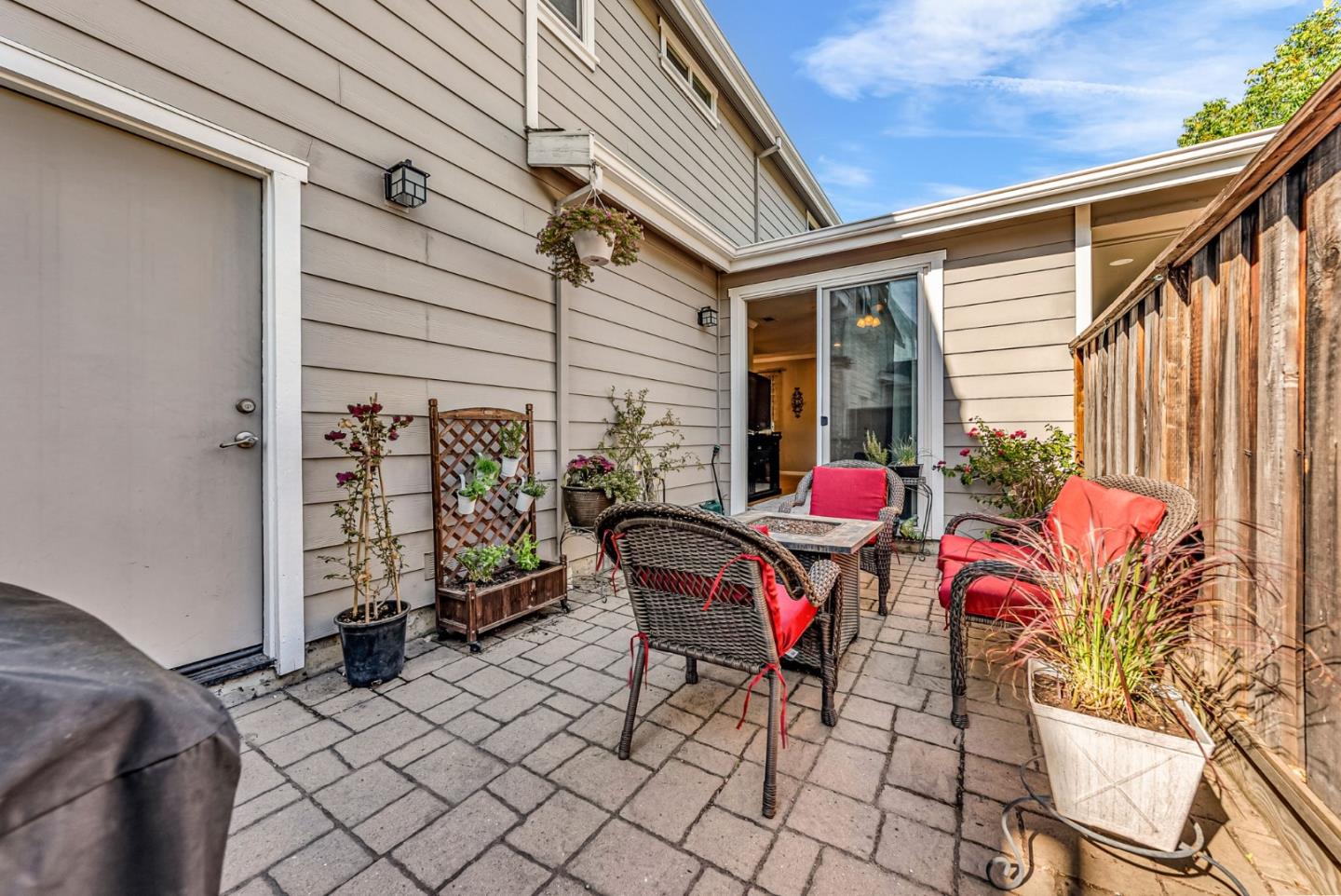 Detail Gallery Image 31 of 33 For 160 Sarafina Way, Gilroy,  CA 95020 - 3 Beds | 2/1 Baths