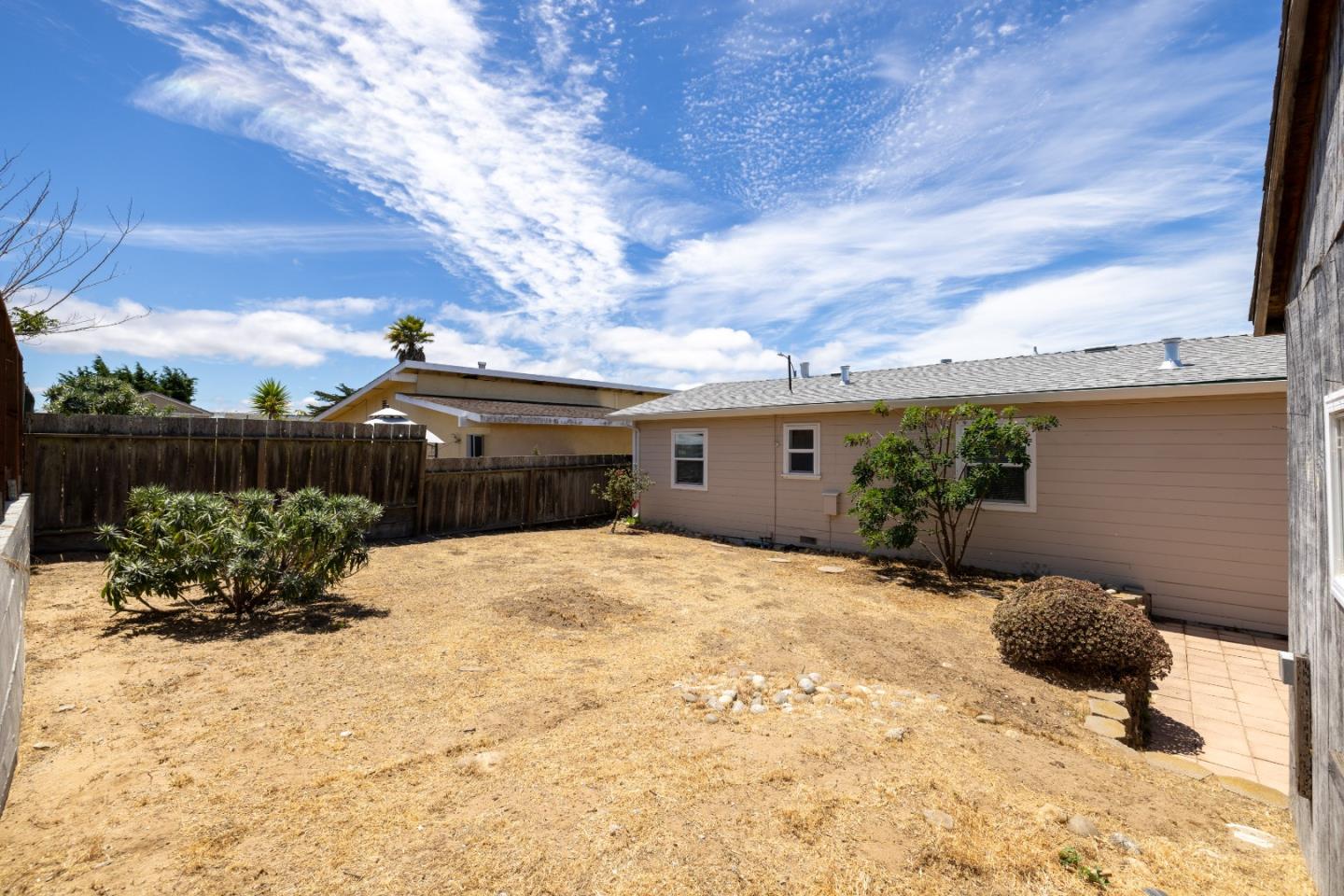 Detail Gallery Image 12 of 13 For 1778 Harding St, Seaside,  CA 93955 - 2 Beds | 1 Baths