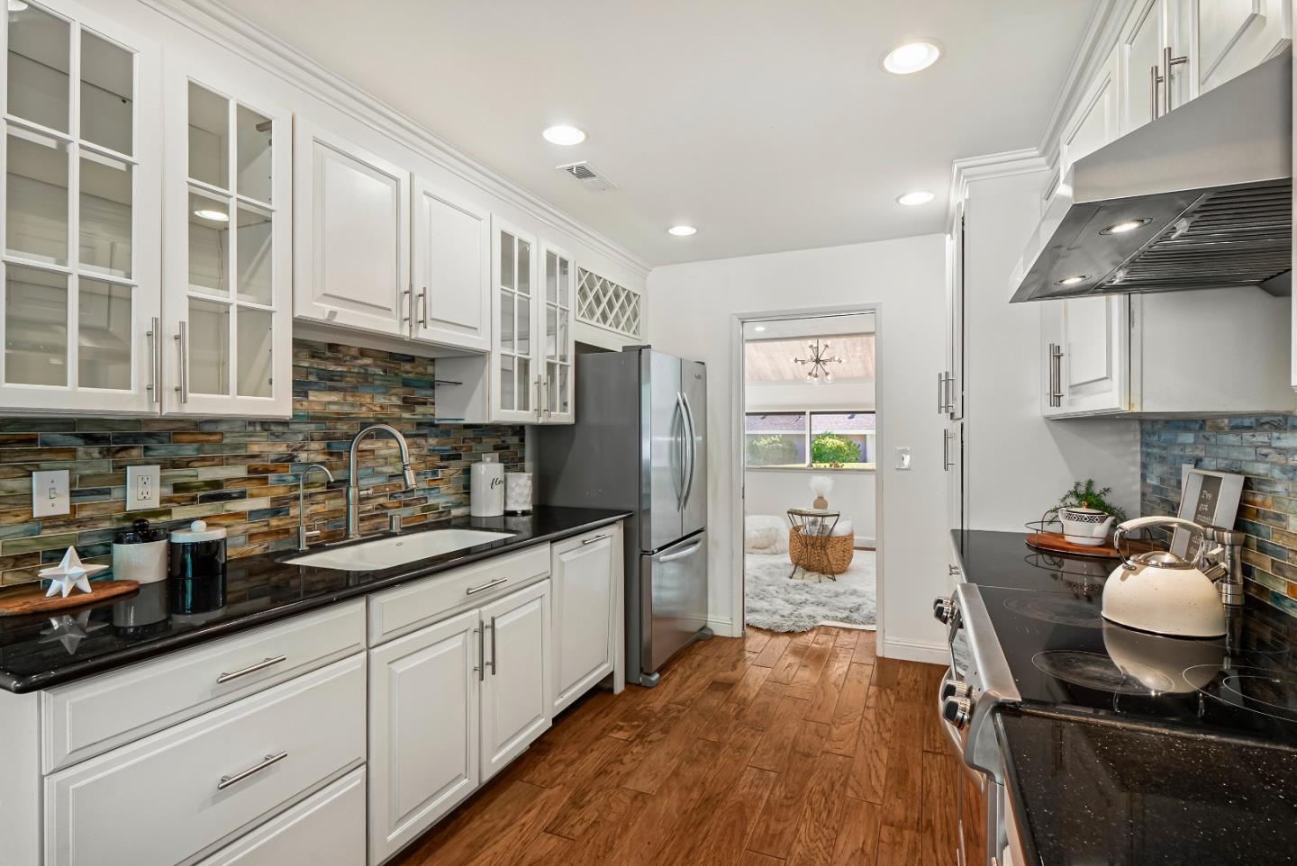 Detail Gallery Image 10 of 49 For 2496 Golf Links Cir, Santa Clara,  CA 95050 - 3 Beds | 2 Baths