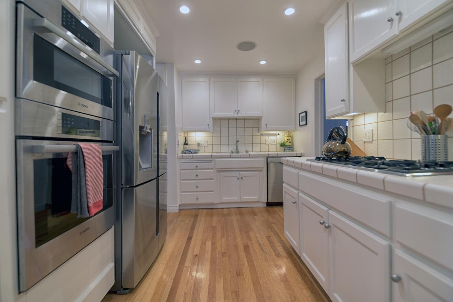 Detail Gallery Image 10 of 25 For 255 University Ave, Los Gatos,  CA 95030 - 3 Beds | 2 Baths