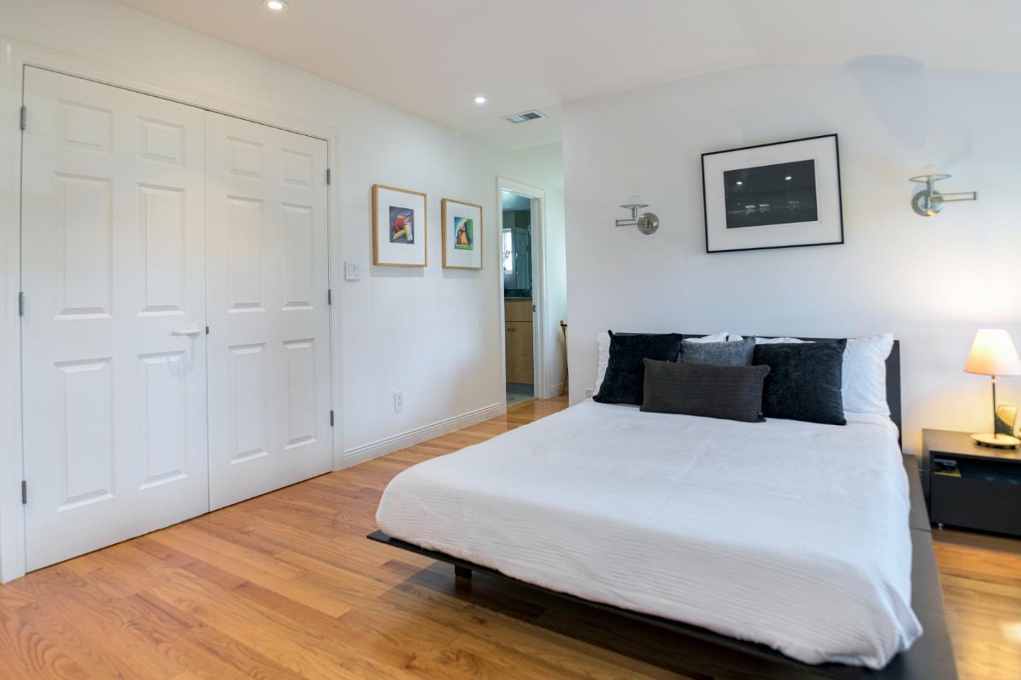 Detail Gallery Image 21 of 25 For 255 University Ave, Los Gatos,  CA 95030 - 3 Beds | 2 Baths