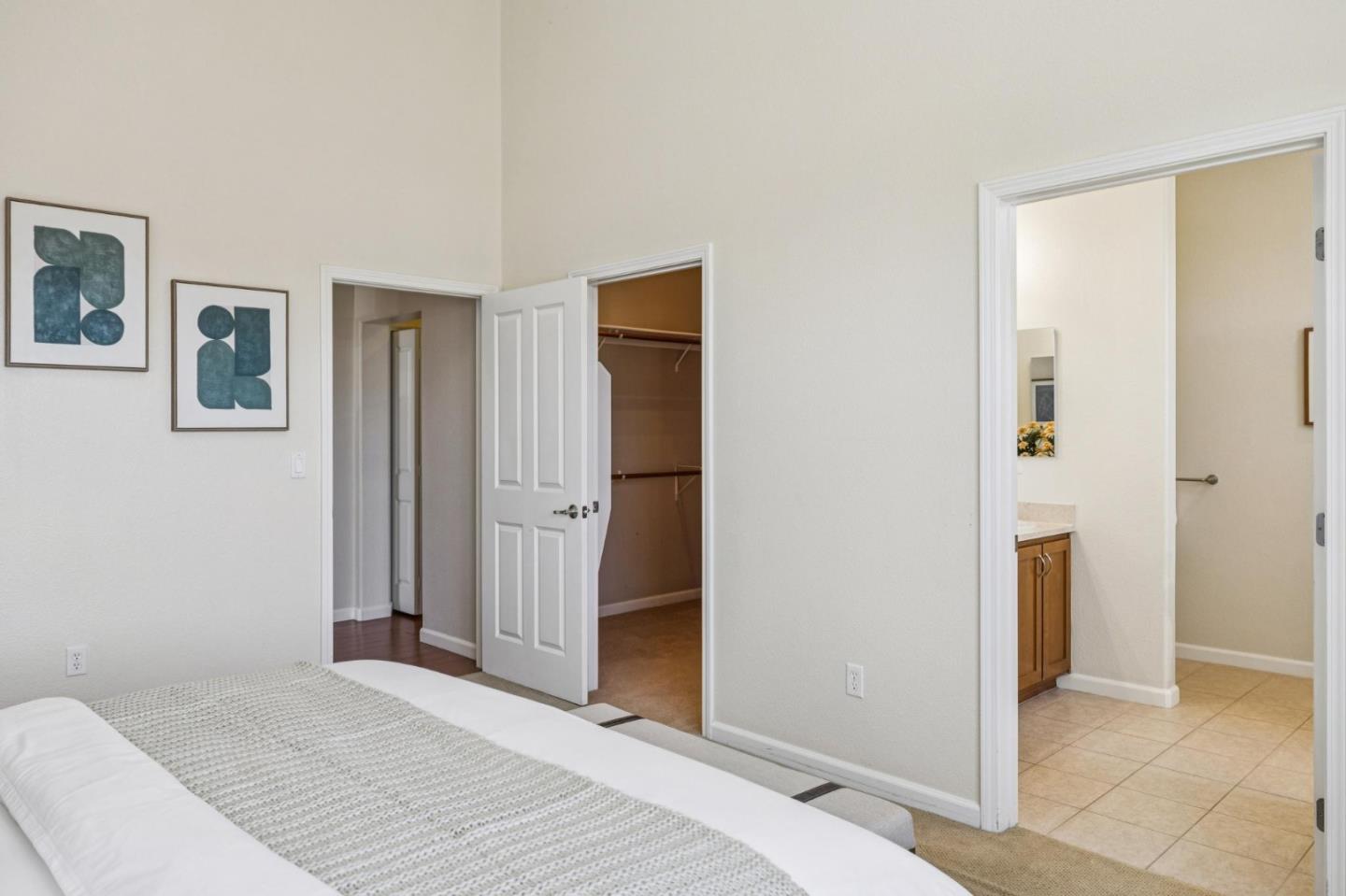 Detail Gallery Image 16 of 37 For 1388 Broadway #109,  Millbrae,  CA 94030 - 3 Beds | 2 Baths