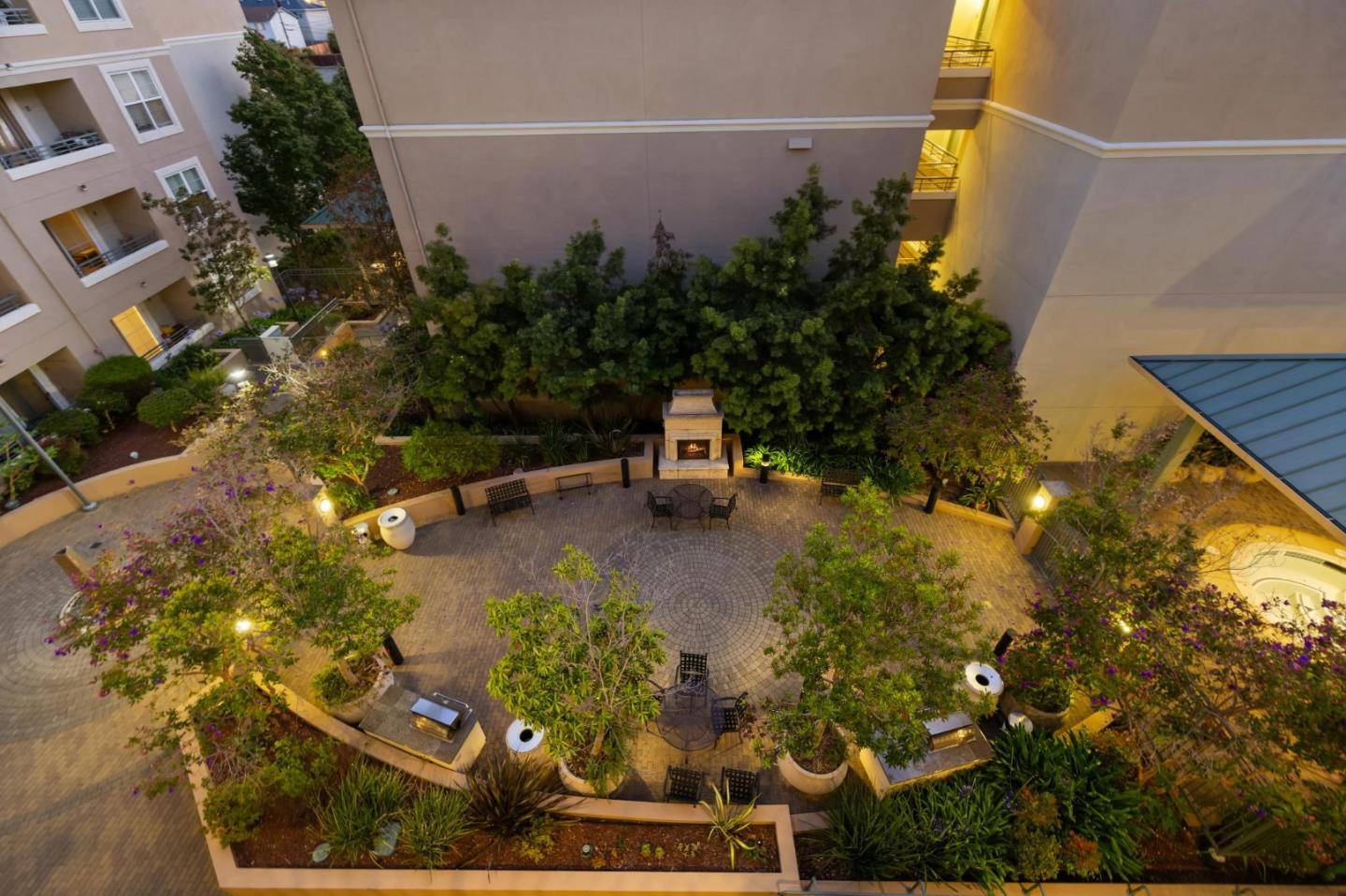 Detail Gallery Image 33 of 37 For 1388 Broadway #109,  Millbrae,  CA 94030 - 3 Beds | 2 Baths