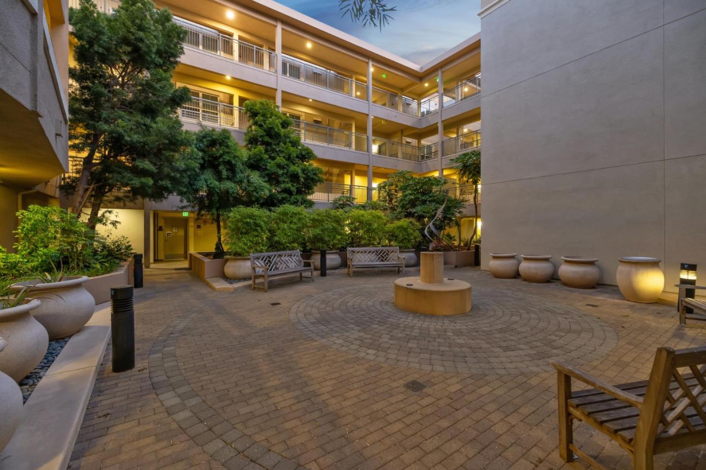 Detail Gallery Image 34 of 37 For 1388 Broadway #109,  Millbrae,  CA 94030 - 3 Beds | 2 Baths