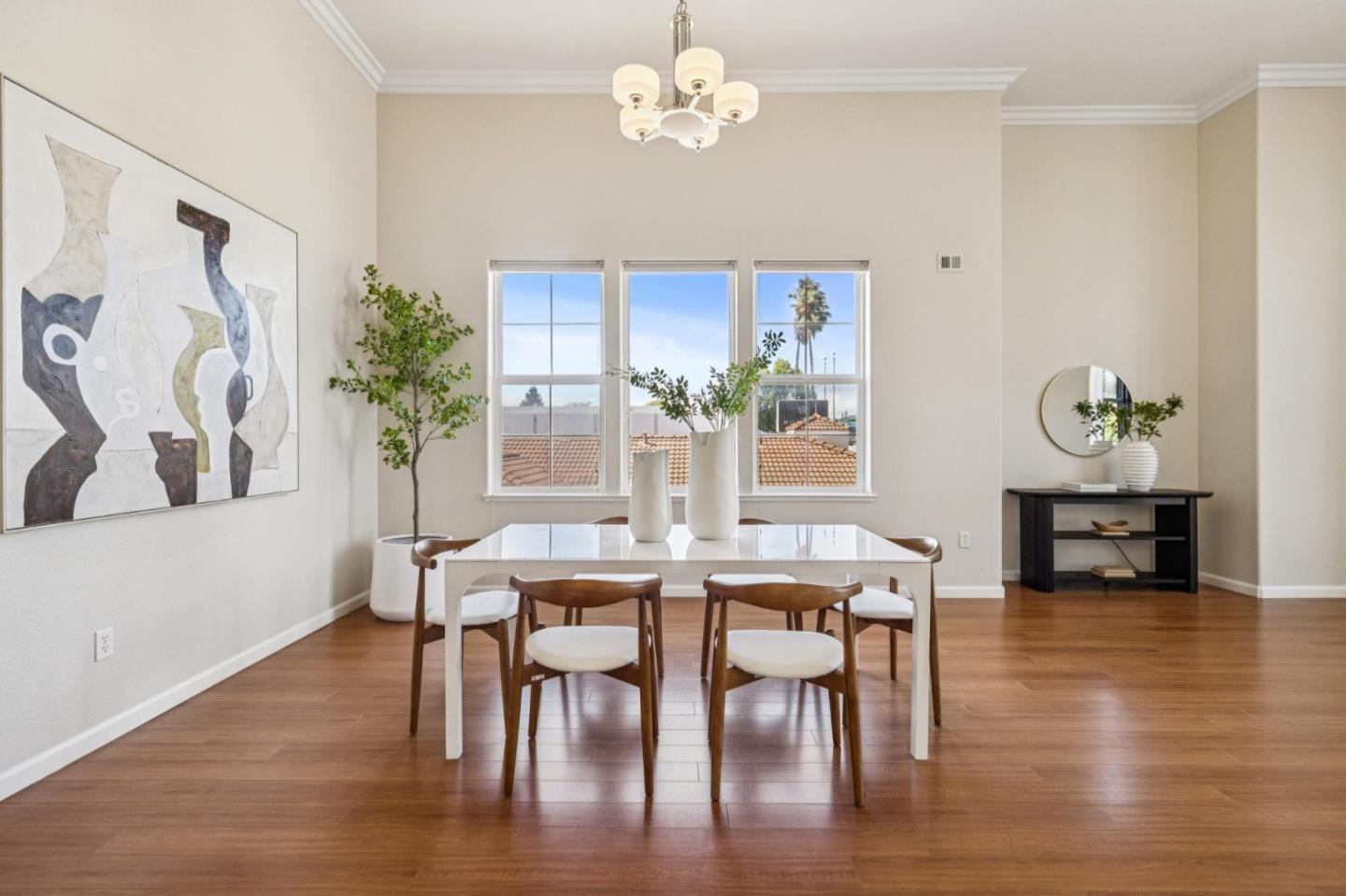 Detail Gallery Image 7 of 37 For 1388 Broadway #109,  Millbrae,  CA 94030 - 3 Beds | 2 Baths