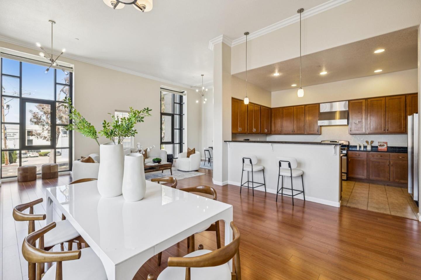 Detail Gallery Image 9 of 37 For 1388 Broadway #109,  Millbrae,  CA 94030 - 3 Beds | 2 Baths