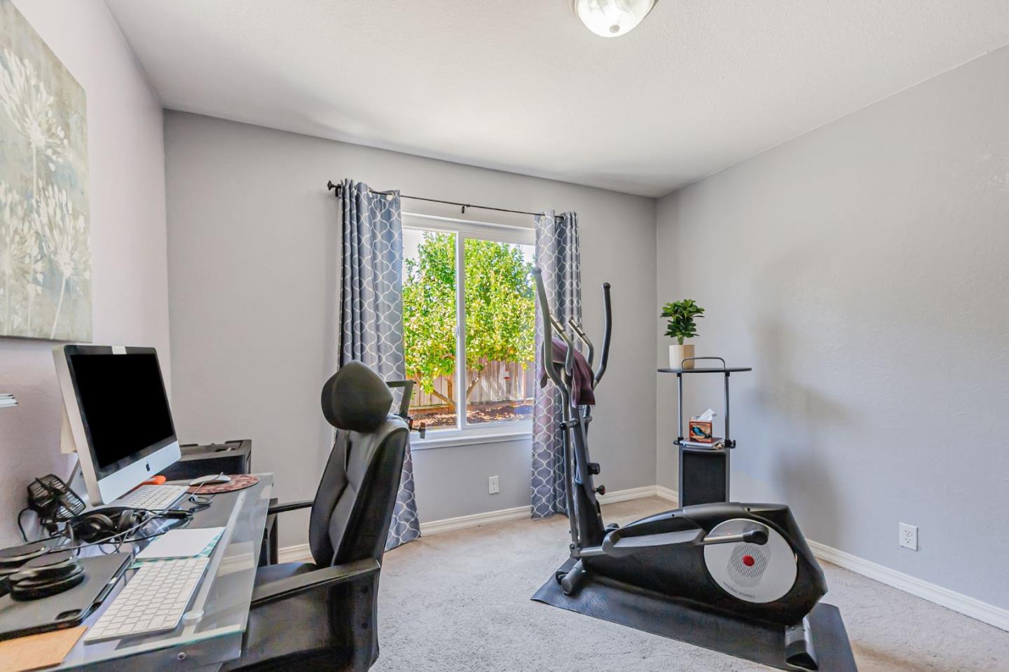 Detail Gallery Image 10 of 27 For 273 Marti Way, San Jose,  CA 95136 - 5 Beds | 3 Baths