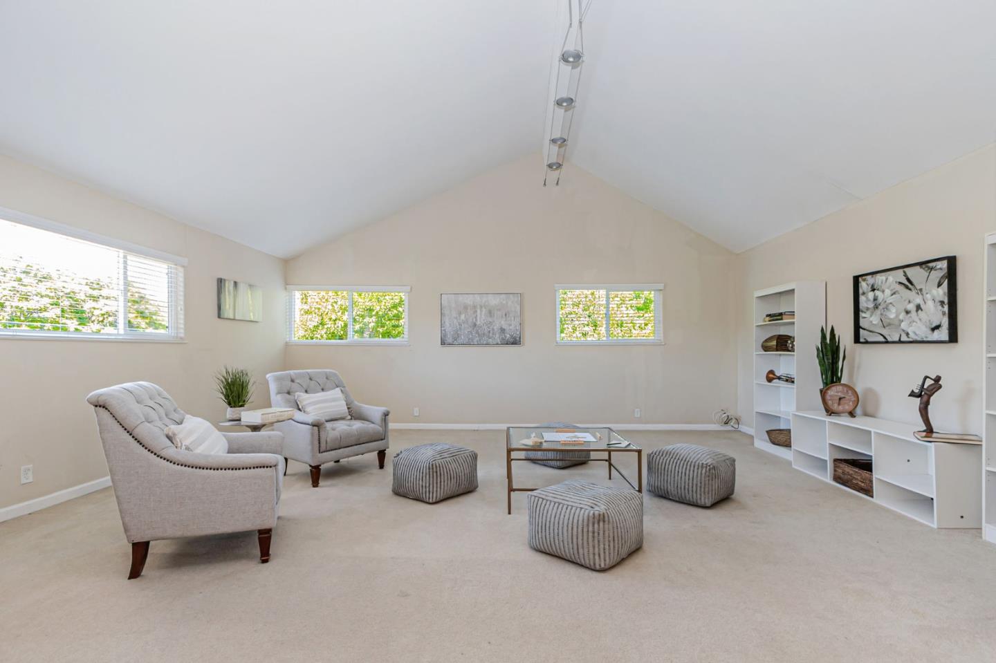Detail Gallery Image 13 of 27 For 273 Marti Way, San Jose,  CA 95136 - 5 Beds | 3 Baths